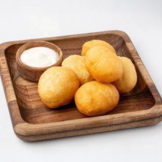 Баурсаки с каймаком