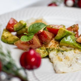 Омлет с авокадо