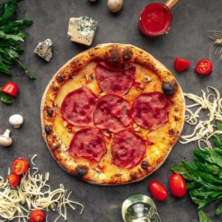 Пицца "Ветчина и грибы"