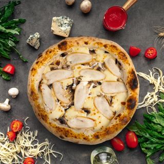 Пицца "Курица и грибы в белом соусе"