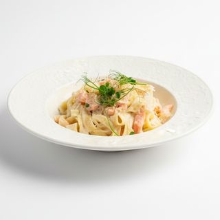 Тальятелле с семгой