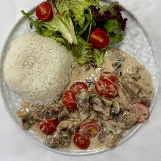 Баранина в сливочном соусе