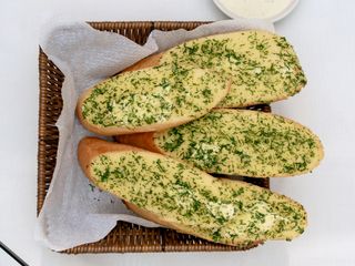 Чесночный хлеб