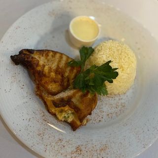 Куриная грудка в сырно-сливочном соусе