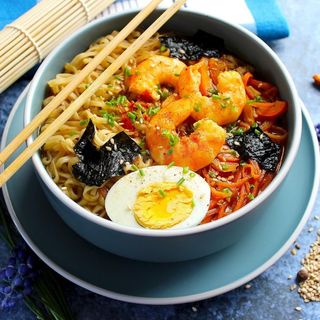 рамен с креветками