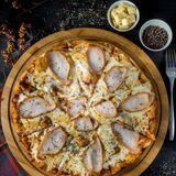 Пицца с куриной грудкой
