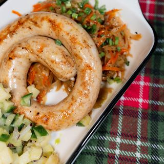 Домашняя колбаска из цыпленка