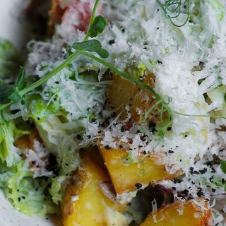 Салат с ростбифом