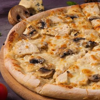 Пицца курица с грибами