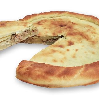 Пирог русский с картофелем и говядиной