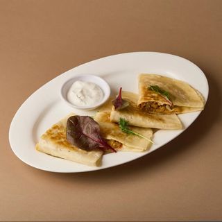 Кесадилья с курицей