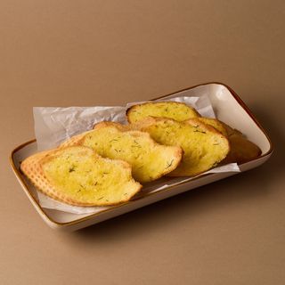 Чесночный хлеб