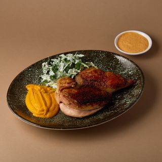 Цыпленок фермера с домашним соусом