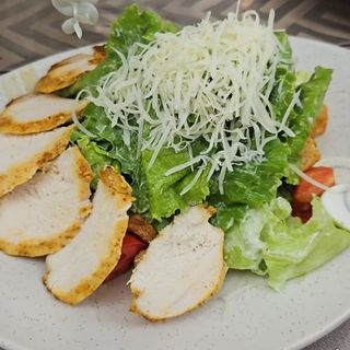 Салат "Цезарь" с курицей
