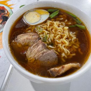 Рамен с говядиной (острый)