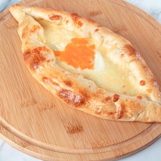 Хачапури по-аджарски