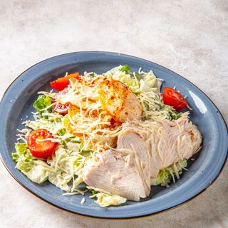 Цезарь с куриным филе