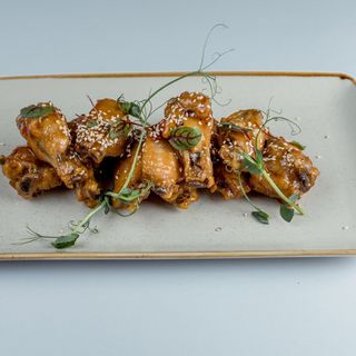 Острые крылышки