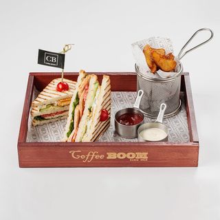 Клаб-сэндвич с курицей