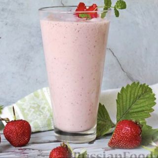 Молочный коктейль клубника