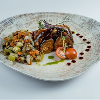 скумбрия в виноградном листе