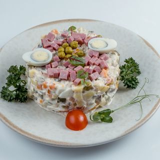 Салат оливье