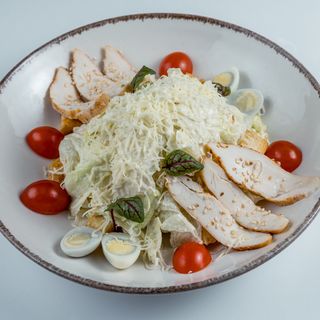 салат цезарь