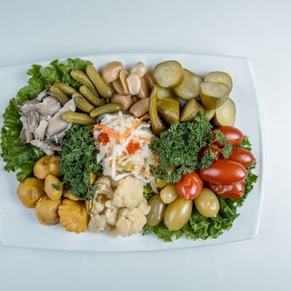 Соленья из погребка собственного заготовления