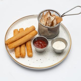 Сырные палочки