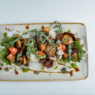 Салат мясо с грибами