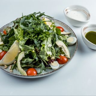 Fitness здоровье с авокадо 