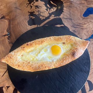 Хачапури по аджарски 