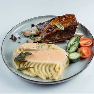 Ребра конины