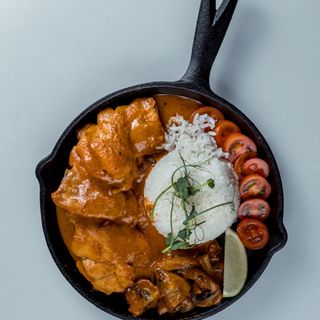 Курица манго