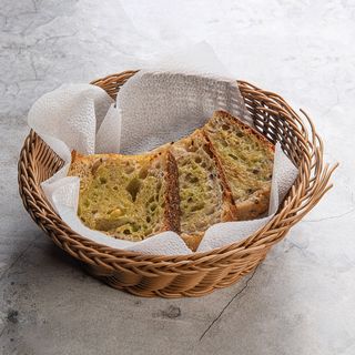 Хлеб чесночный злаковый