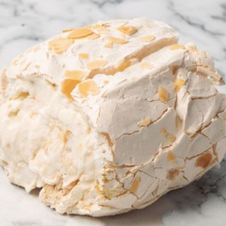 Рулет фисташковый