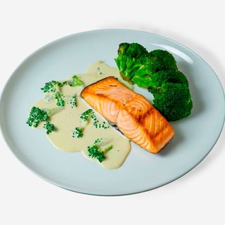 Семга-гриль в сливочном соусе