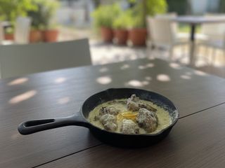 Куриное филе сливочном сырном соусе