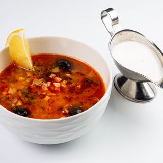 Солянка мясная