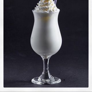 Фраппучино банановый с миндалем и медом (330 мл)