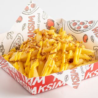 Картофель фри с сырным соусом