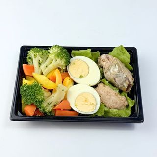 Фитнес бокс с тунцом и овощами