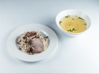 Нарын с бульоном