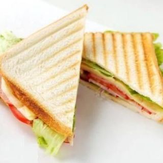 С сыром фета