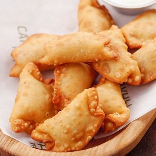 Чебуреки с телятиной