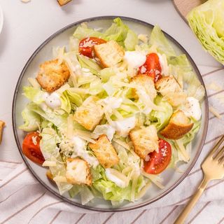 Цезарь с курицей