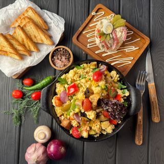 Омлет классический с овощным соте