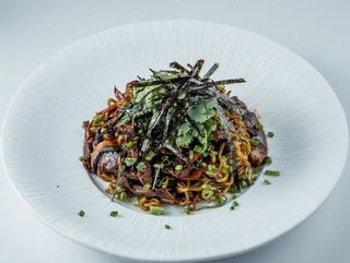 Рамен жареный