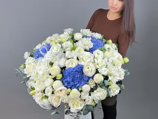 цветы Букет Art Flowers Голубой акцент