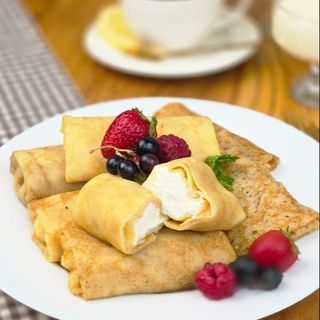 Блины с творогом (75г) 1шт